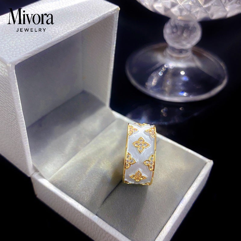 FOUR-LEAF CLOVER EARRINGS + RINGS