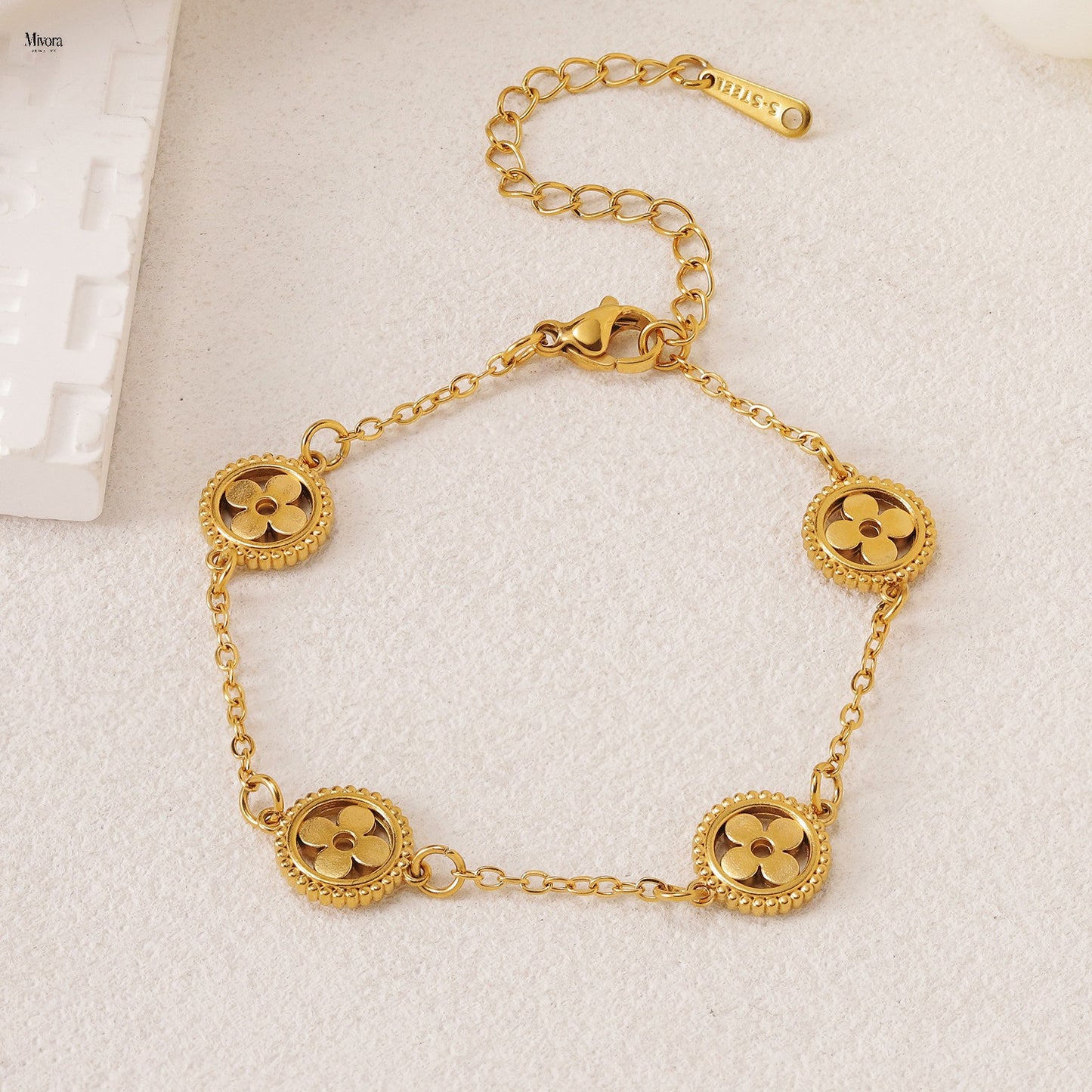 Mivora® HOLLOW CLOVER BRACELET