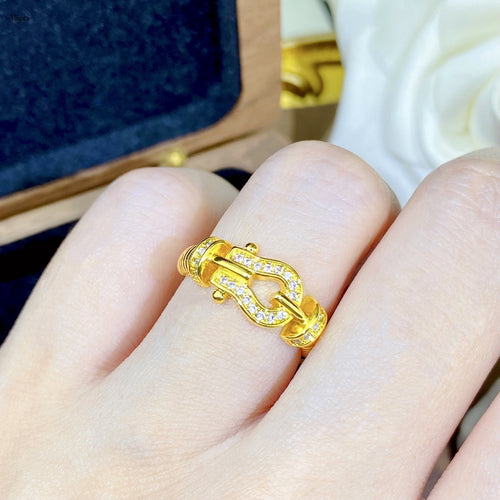 Mivora® PAV HORSEBIT TWISTED RING